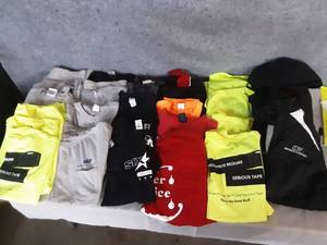Large lot of Mens Size XL t-shirts and Hoodies