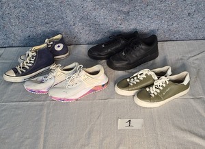 4 Pairs of Womens Sneakers Size 6 12 - 8 (Converse, Nike, Calvin Klein, Puma)
