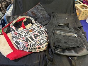 6 Travel Bags