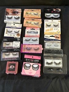 Assortment of False Lashes