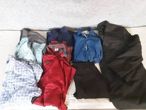 9 Pieces of Mens Dress Wear Size Medium Large