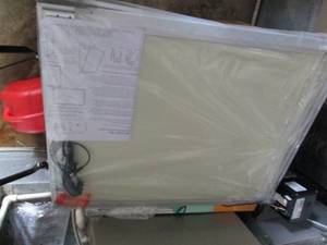 Wall mounting LED light box (new open box, approximately 2ft 3ft)