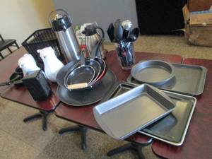 Bakeware, Cookware and servingware supplies for your kitchen, office or meeting group