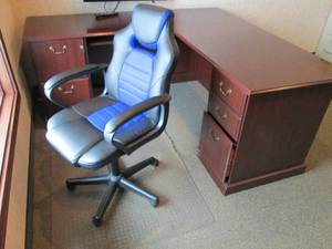 Nice L-Shape wood 5-drawer desk, executive padded rolling chair and protective floor mat