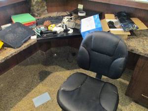Office electronics and supply lot including keyboard, mouse, laptop cooling fan and lots more