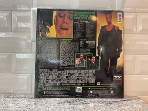 lot 28 image: ALIEN 3-Sigourney Weaver- Laser VideoDisc