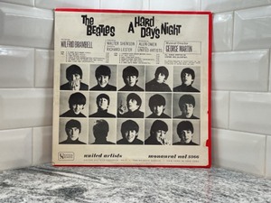 lot 132 image: The Beatles- A Hard Days Night- Vinyl LP Record Album