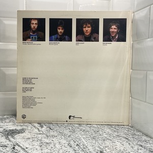 lot 222 image: Dire Straits- Vinyl LP Record Album