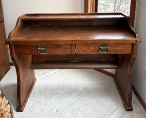 lot 41 image: Vintage Wooden Desk with Chair