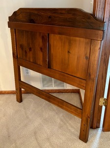 lot 45 image: Vintage Wooden Twin Headboard