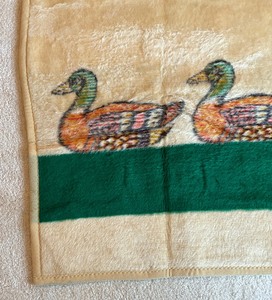 lot 69 image: Delightful Duck Motif Blanket by Biederlack