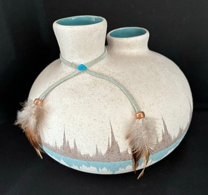 lot 160 image: Three Southwestern Vases