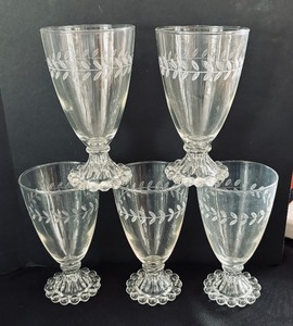 lot 170 image: Crystal and Glass Stemware