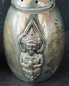 lot 217 image: Sterling Silver Salt and Pepper Shakers