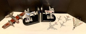 lot 253 image: Wonderful Collection of Aviation Decor and Bookends