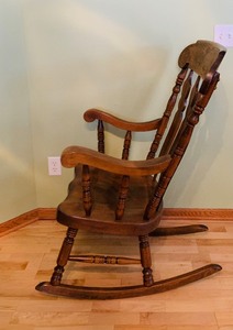 lot 260 image: Vintage Large Wood Rocking Chair