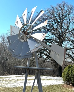lot 10 image: Outdoor Metal Windmill