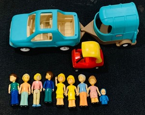 lot 288 image: Vintage Little Tikes Large Blue Roof Dollhouse with Variety of Accessories