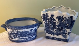 lot 323 image: Two Decorative Victoria Ware Cobalt Blue and White Planters