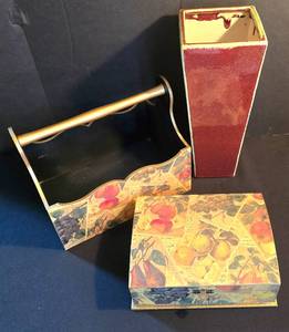 lot 350 image: Nostalgic Decorative Collection