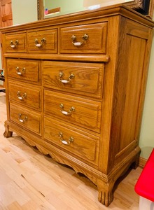 lot 72D image: Beautiful Chest of Drawers