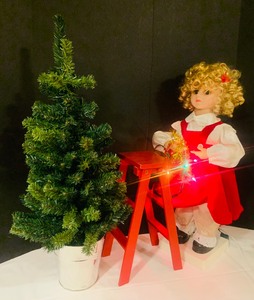 lot 388 image: Adorable Animated Tree Trimmer with Tree and Ladder