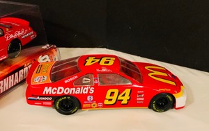 lot 438 image: Collectable Model Cars, Including Bill Elliott 1996 Racing Champions McDonalds and More