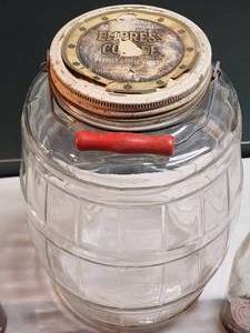 lot 478 image: Vintage Glass Coffee Jug with (4) Coca Cola North Dakota Commemorative Bottles