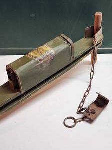 lot 482 image: Vintage Seed Planter with Wall Hanger