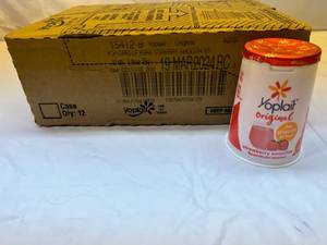 lot 115 image: 12x 6oz Yoplait Orginal Yogurt-Strawberry Smoothie-32024
