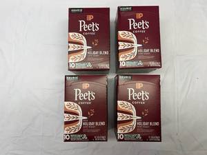 lot 220 image: 4x 10ct Kcup Peets Holiday Blend Coffee