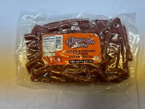 lot 282 image: 28oz Wisconsin Maid Sweet & Savory Chicken Snack Pieces Best by 112023