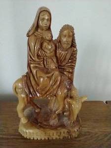lot 39 image: Carved Olive Wood Holy Family Statue From Bethlehem - 10 x 6