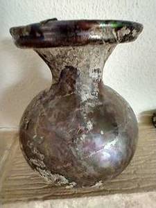 lot 48 image: Antique Metal Pot Of Unknown Origin