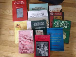 lot 53 image: Lot of 11 Asian Medicine Books