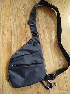 lot 94 image: Cross-Body Touring Bag - Like New