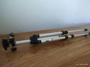 lot 308 image: Tripod