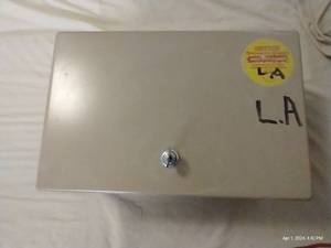 lot 332 image: Security Chest Lockbox - 12.75 Wide x 8.25 Deep x 6.5 High