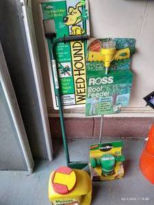lot 368 image: Garden Products - Preen, Miracle Grow, Etc