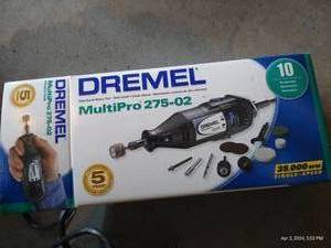 lot 461 image: New Dremel in Box