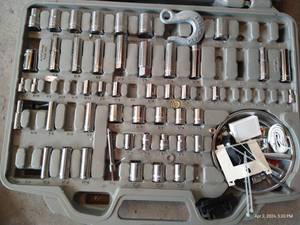 lot 477 image: Two Sided Tool Case Set