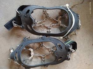 lot 495 image: Energy Sky Metal Cleats