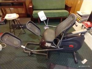 lot 559 image: Schwinn 520 Air Dyne Reclined Elliptical
