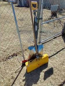 lot 576 image: 3 Metal Snow Shovels And Ice ChopperScraper