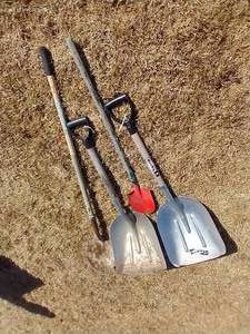 lot 601 image: 2 Scoop Shovels And 2 Spades