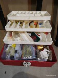 lot 672 image: Tackle Box & Contents
