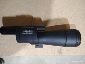 lot 700 image: Cabelas Waterproof Spottingscope