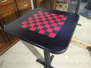 lot 727 image: Checkerboard Table