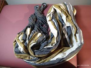 lot 739 image: Hammock