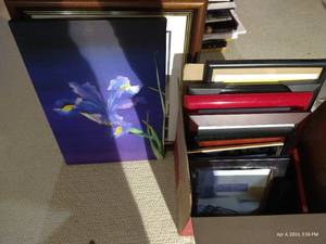 lot 748 image: Lot of Frames & Pictures